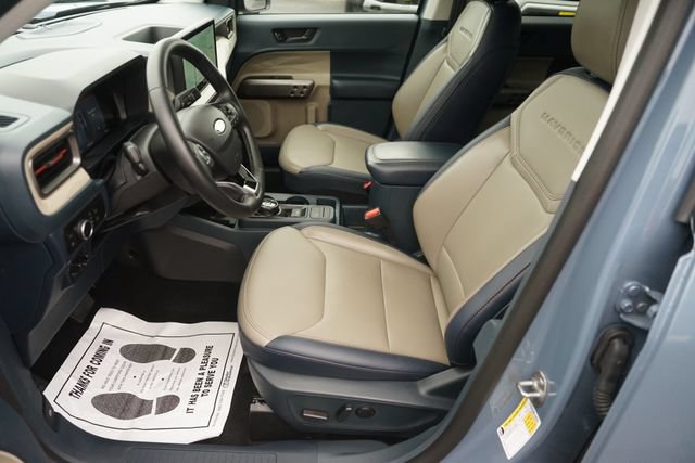 Certified 2025 Ford Maverick Lariat w/ 4K Tow Package AWD/4WD image 9