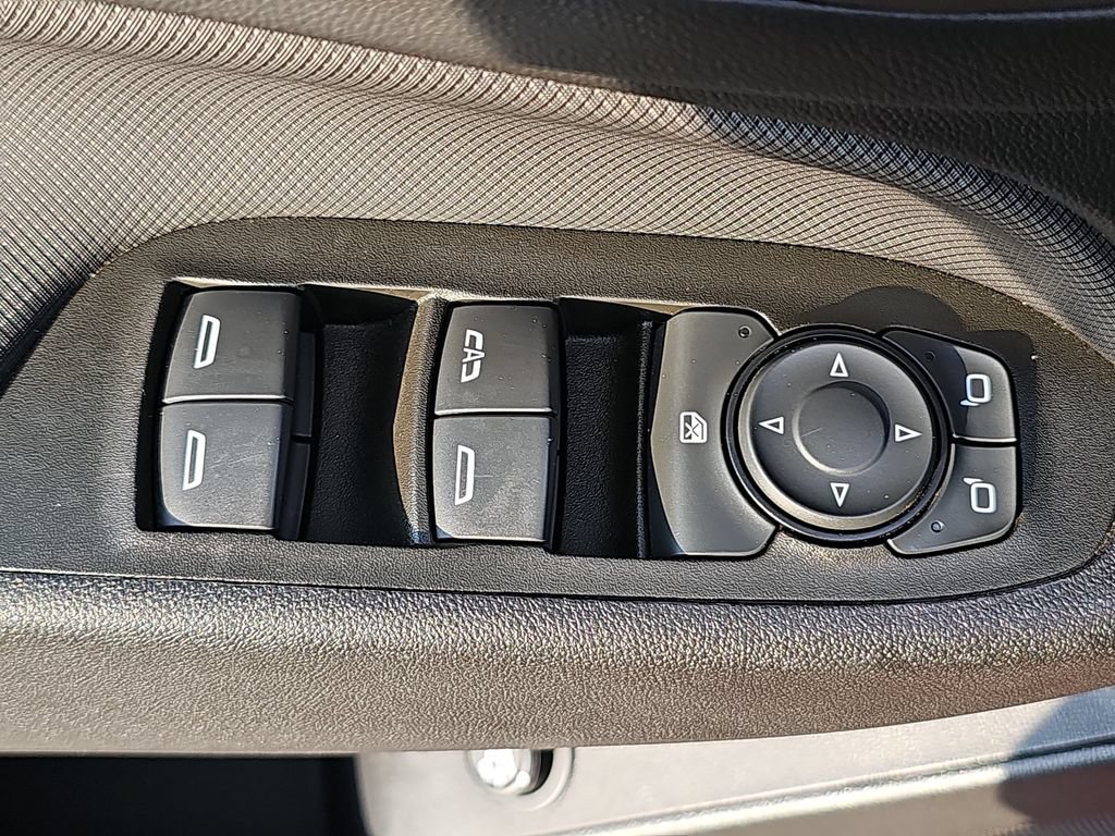 Used 2024 Chevrolet Equinox RS w/ RS Leather Package FWD image 26