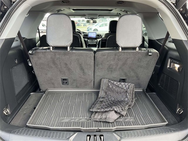Certified 2022 Ford Explorer Limited w/ Equipment Group 301A image 9