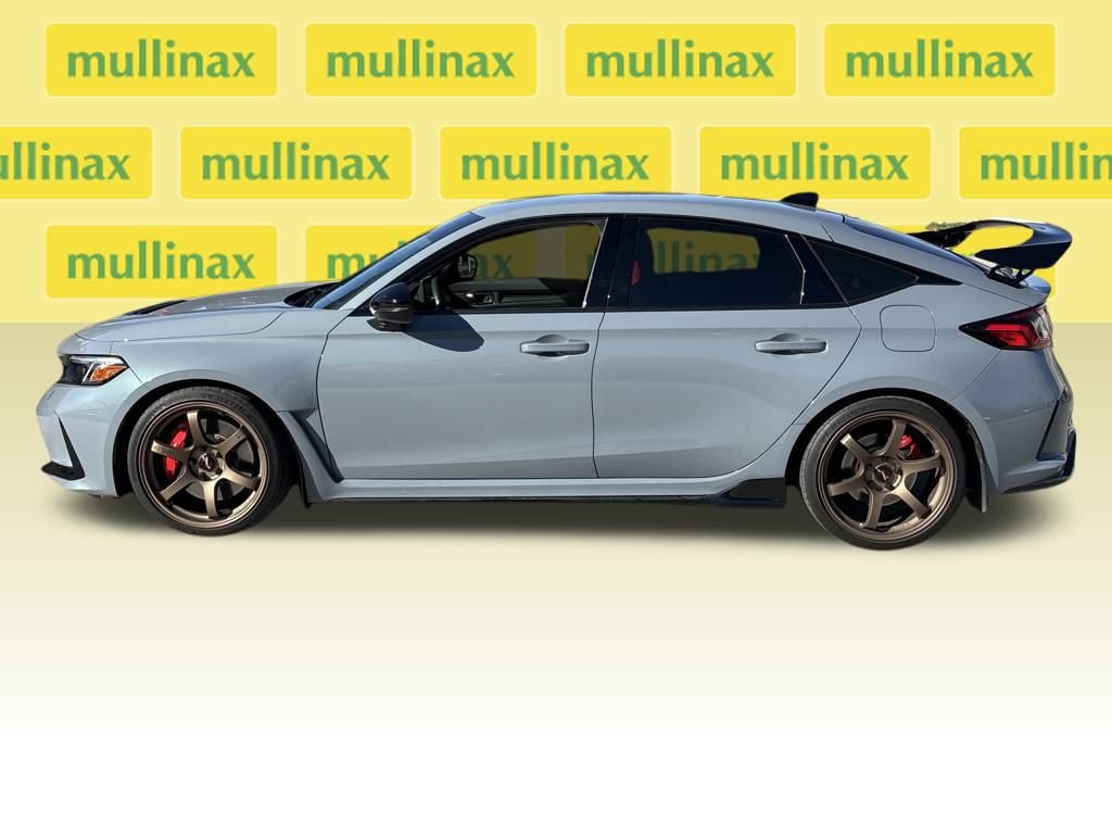 Used 2025 Honda Civic Type R image 5