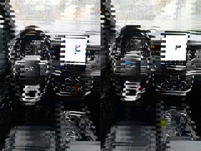 Certified 2024 Ford Expedition XLT image 21