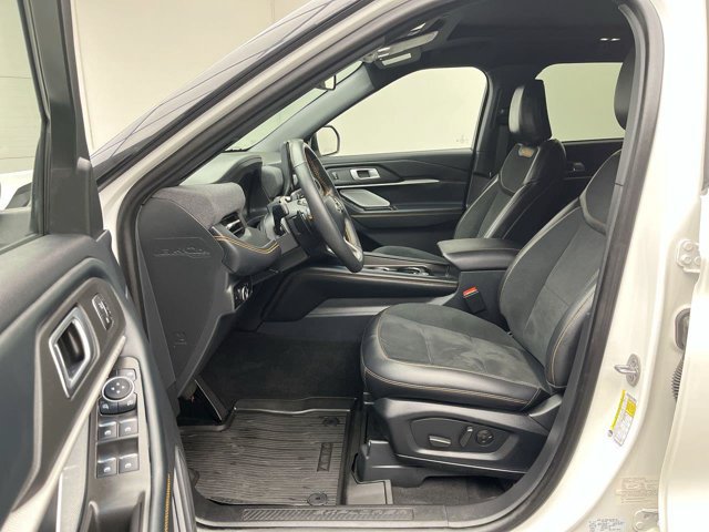 Certified 2026 Ford Explorer Tremor w/ Tremor Ultimate Package AWD/4WD image 3