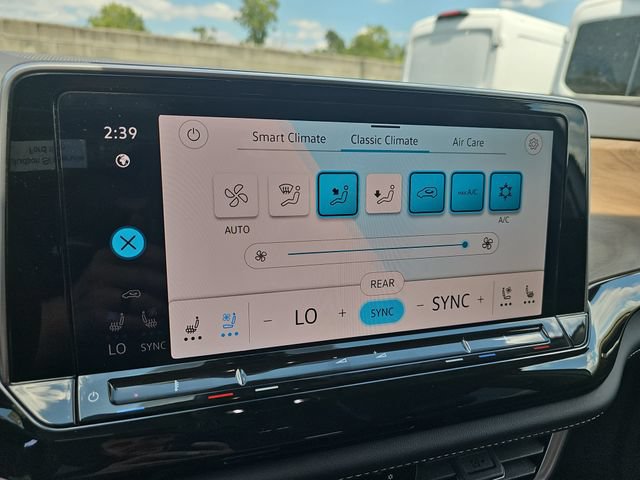 Used 2024 Volkswagen Atlas SE FWD image 27
