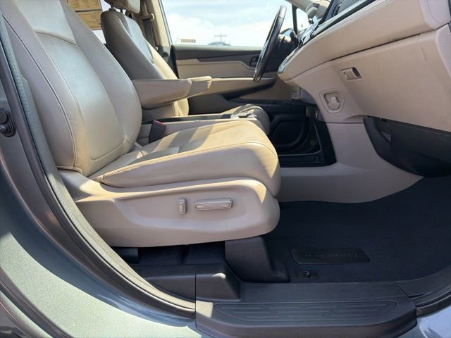 Used 2018 Honda Odyssey EX-L image 17