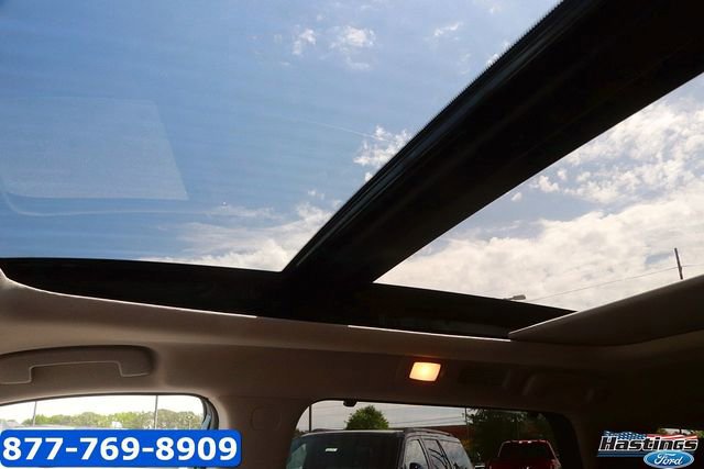 Used 2025 Nissan Pathfinder Platinum image 31