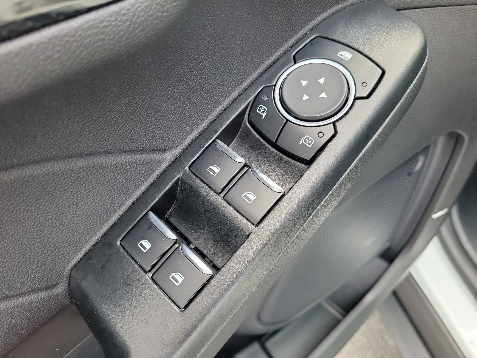 Certified 2023 Ford Escape ST-Line FWD image 15