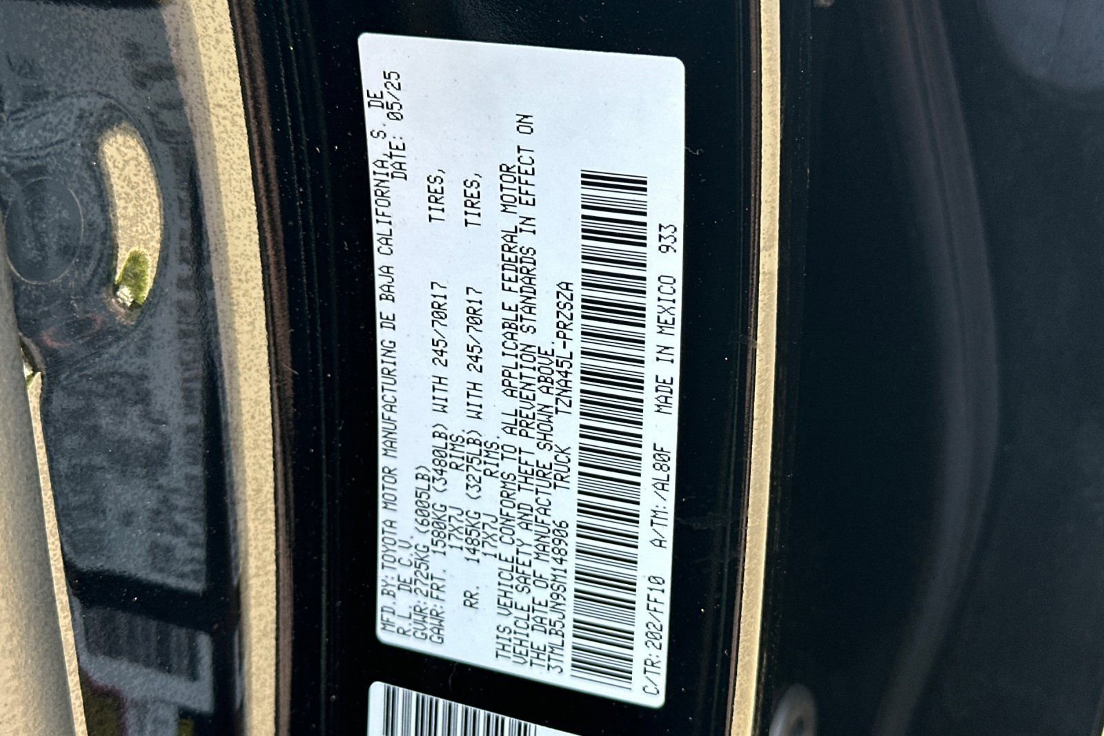 Used 2025 Toyota Tacoma SR5 AWD/4WD image 54