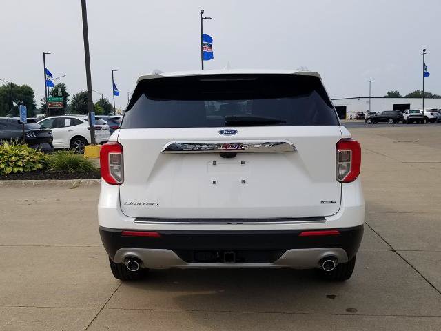 Certified 2022 Ford Explorer Limited AWD/4WD image 3