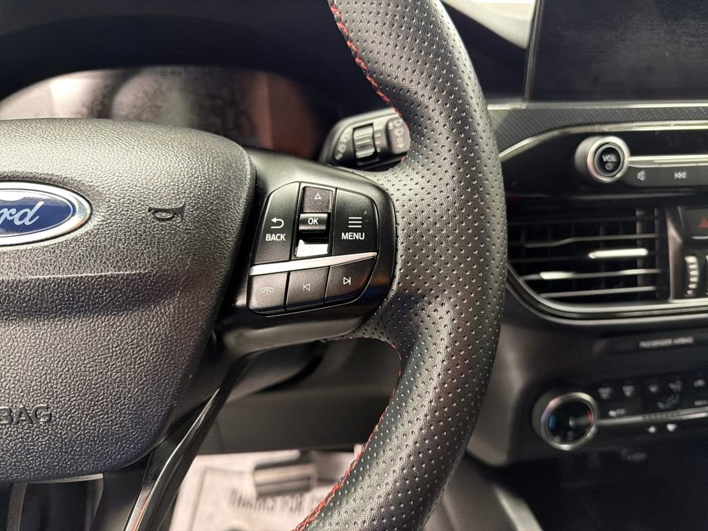 Certified 2023 Ford Escape ST-Line image 21