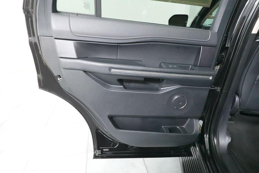 Certified 2024 Ford Expedition XLT AWD/4WD image 28