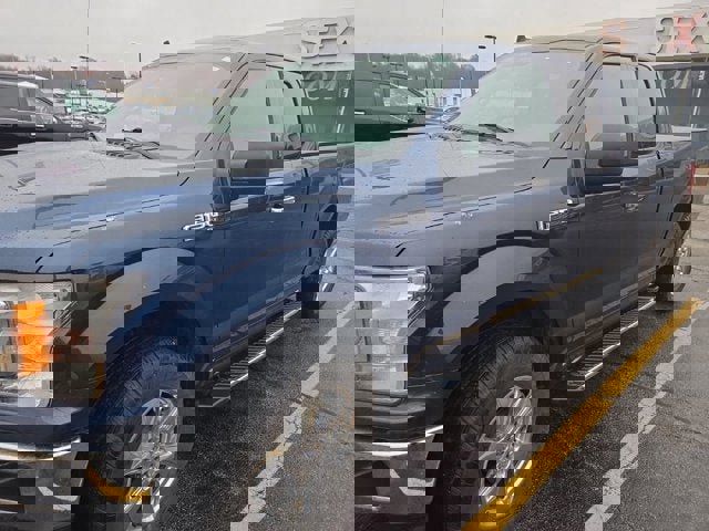 Certified 2019 Ford F150 XLT w/ Equipment Group 302A Luxury image 4