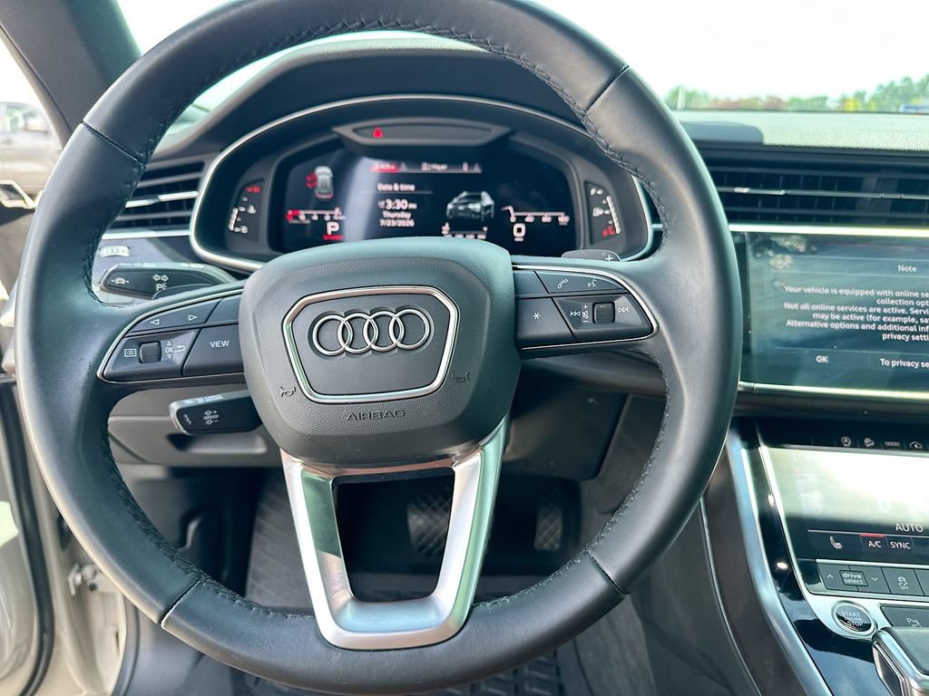 Used 2022 Audi Q8 Premium w/ Convenience Package AWD/4WD image 18
