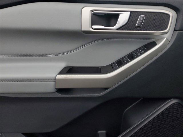 Certified 2023 Ford Explorer XLT w/ Equipment Group 202A image 8