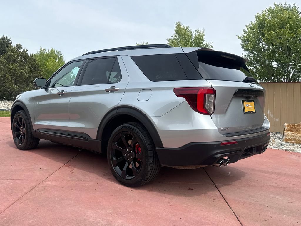 Certified 2024 Ford Explorer ST w/ Equipment Group 401A AWD/4WD image 6