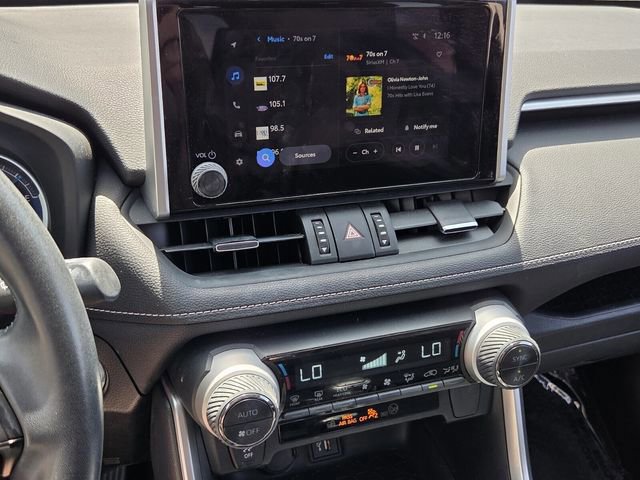 Used 2023 Toyota RAV4 XLE Premium AWD/4WD image 18