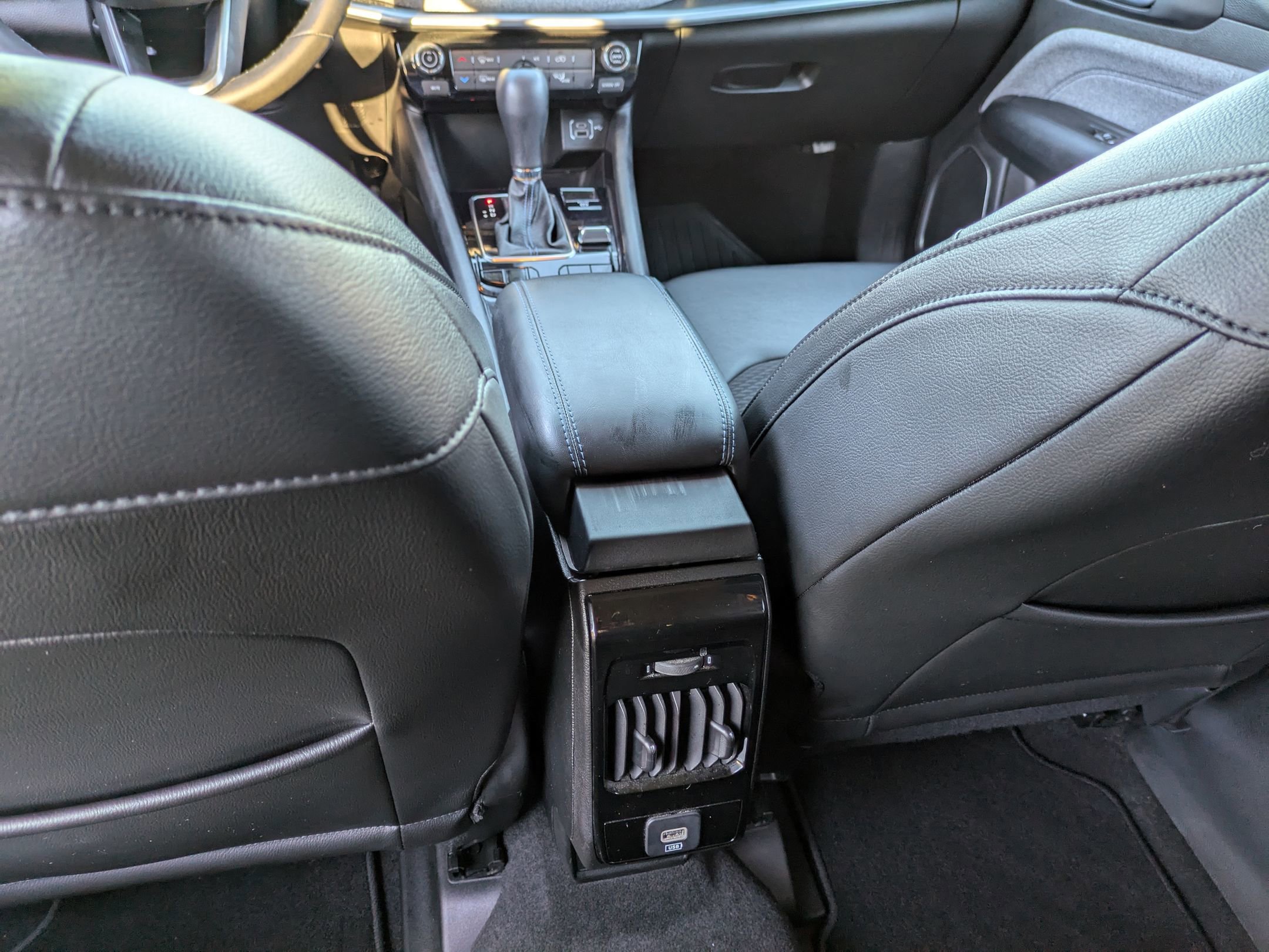 Used 2022 Jeep Compass Latitude image 30