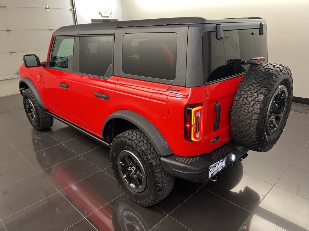 Certified 2022 Ford Bronco Badlands image 2