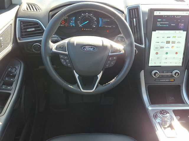 Certified 2022 Ford Edge SEL w/ Convenience Package AWD/4WD image 12