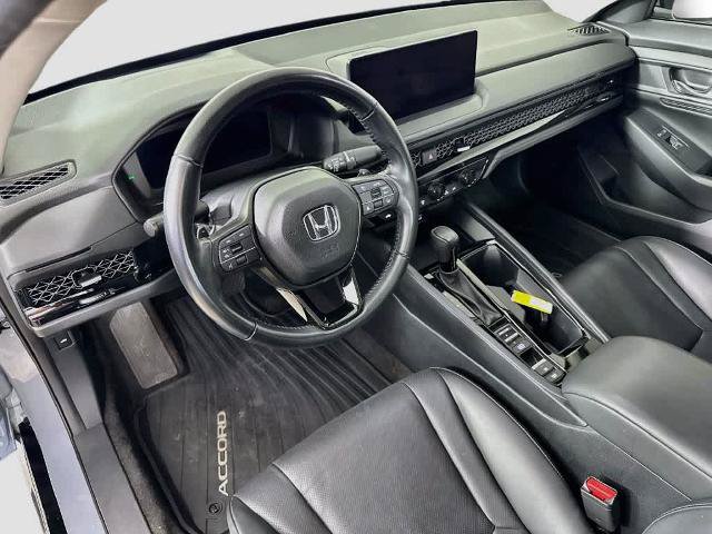 Used 2023 Honda Accord EX-L image 2