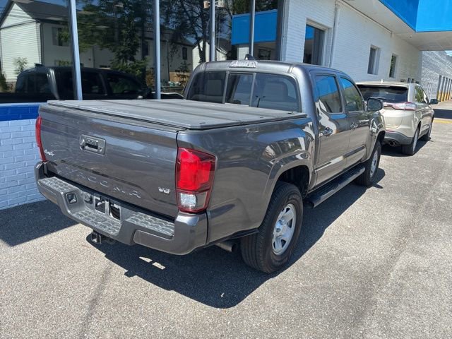 Used 2022 Toyota Tacoma SR AWD/4WD image 8