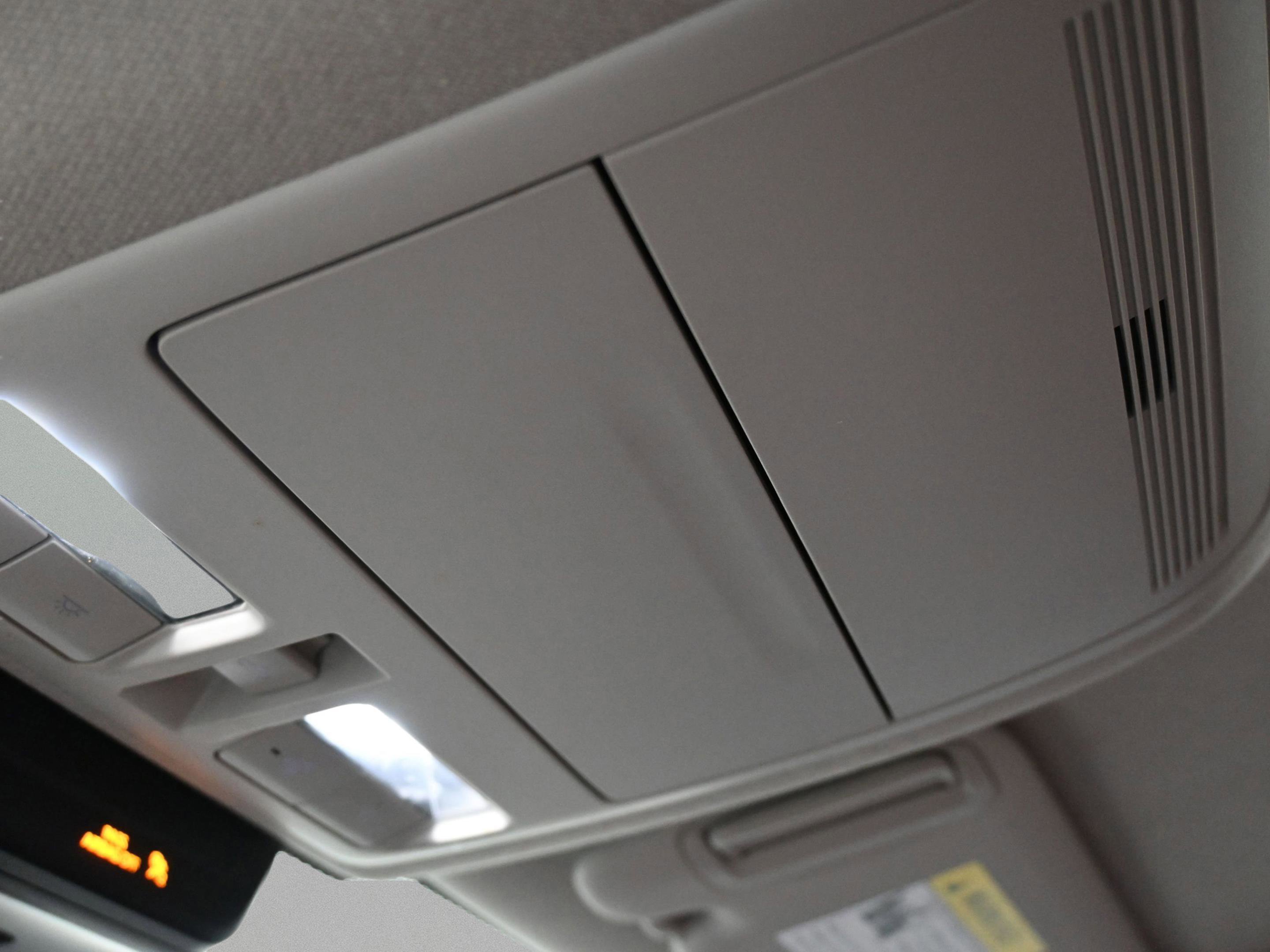 Used 2024 MAZDA MAZDA3 s image 48