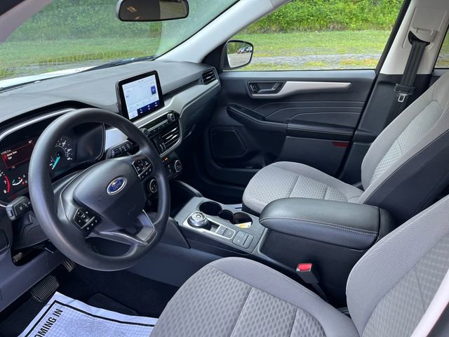 Certified 2022 Ford Escape SE image 12