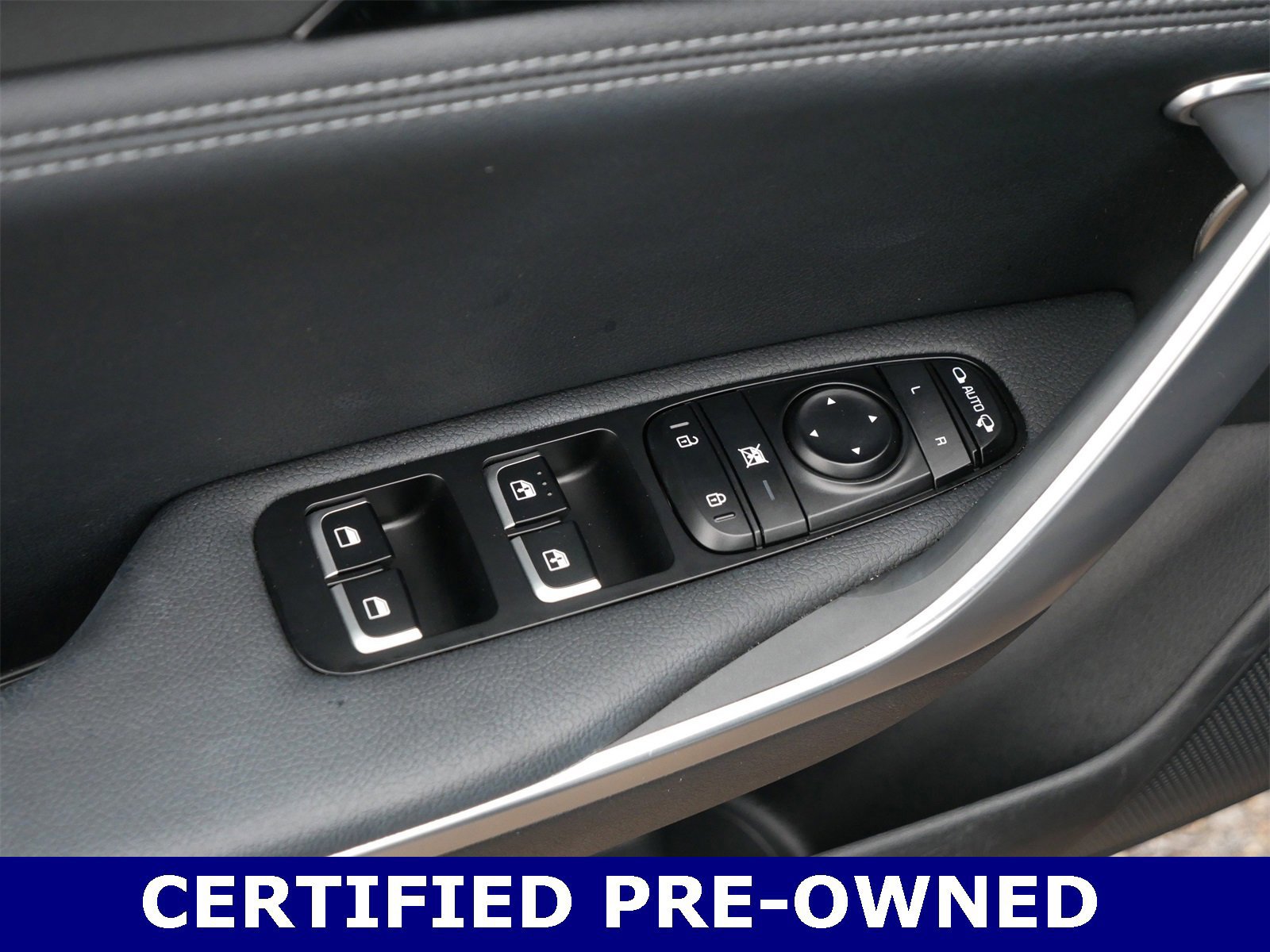 Used 2023 Kia Stinger GT-Line w/ Sun & Sound Package image 15