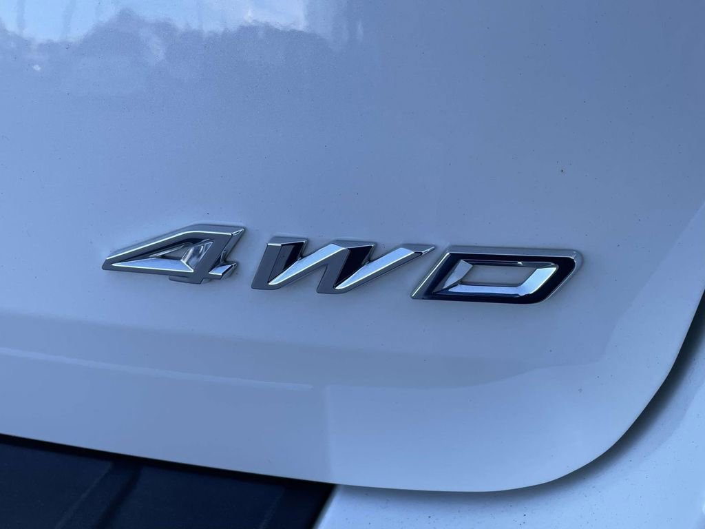 Certified 2022 Ford Explorer Platinum w/ Equipment Group 601A image 9