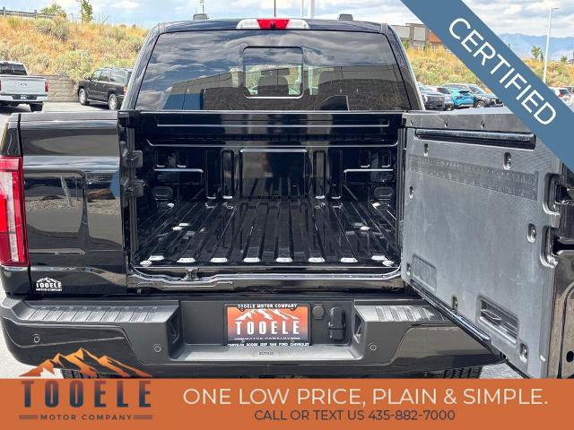 Certified 2025 Ford F150 Platinum w/ FX4 Off-Road Package AWD/4WD image 7