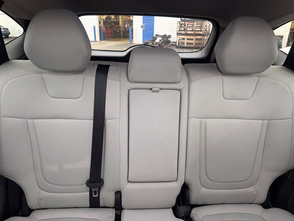 Used 2025 Hyundai Tucson SEL FWD image 44