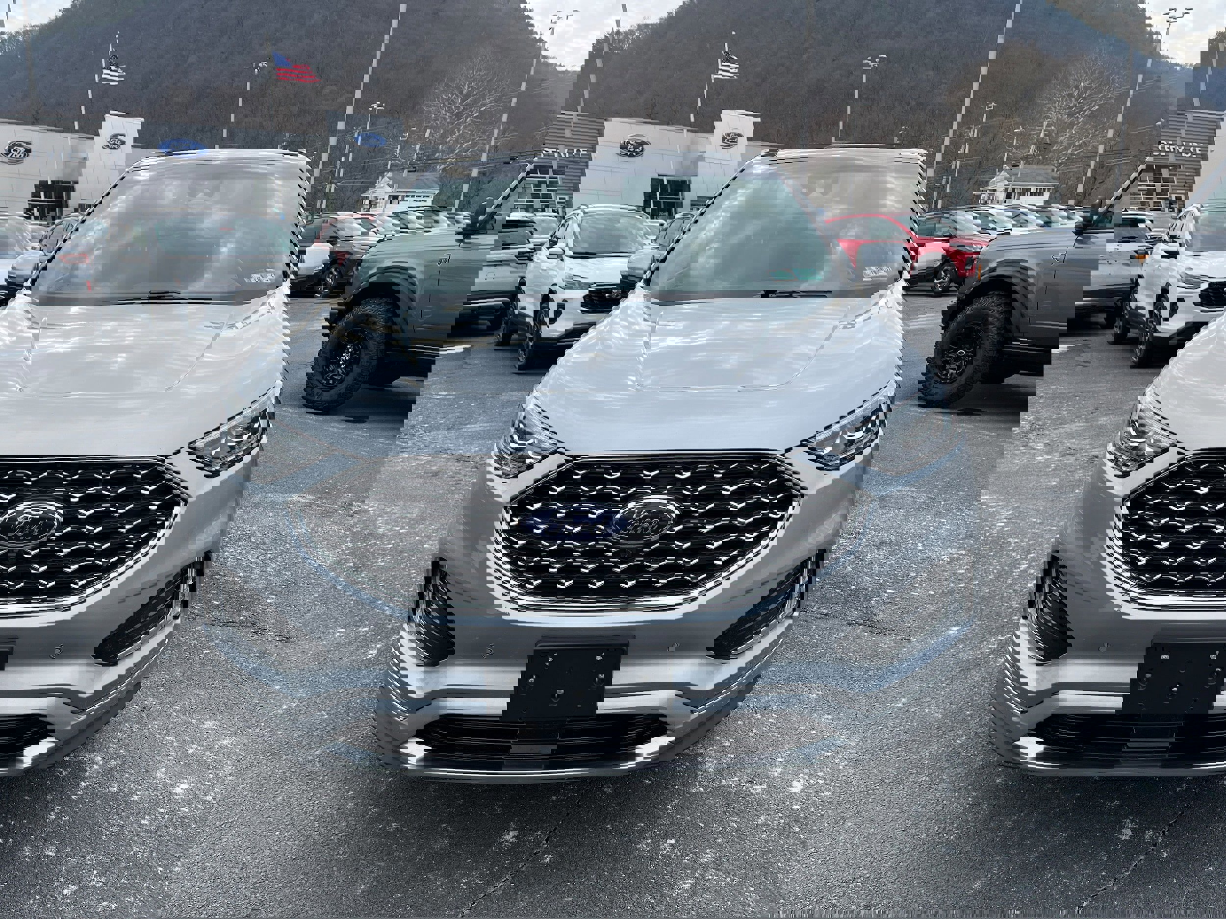 Certified 2020 Ford Edge Titanium w/ Equipment Group 301A image 7