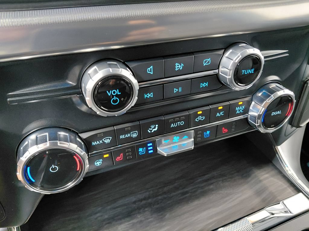Certified 2024 Ford F150 Lariat w/ FX4 Off-Road Package AWD/4WD image 35