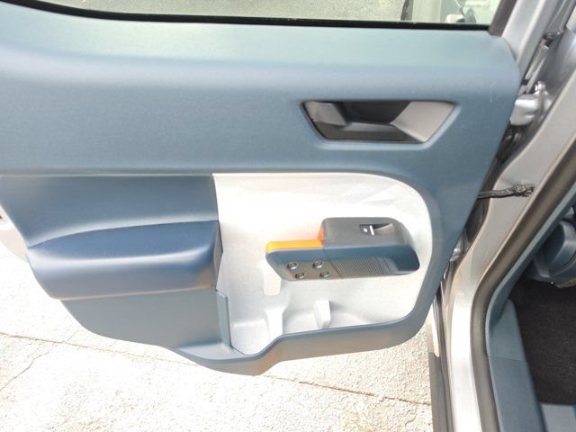 Certified 2024 Ford Maverick XLT FWD image 12