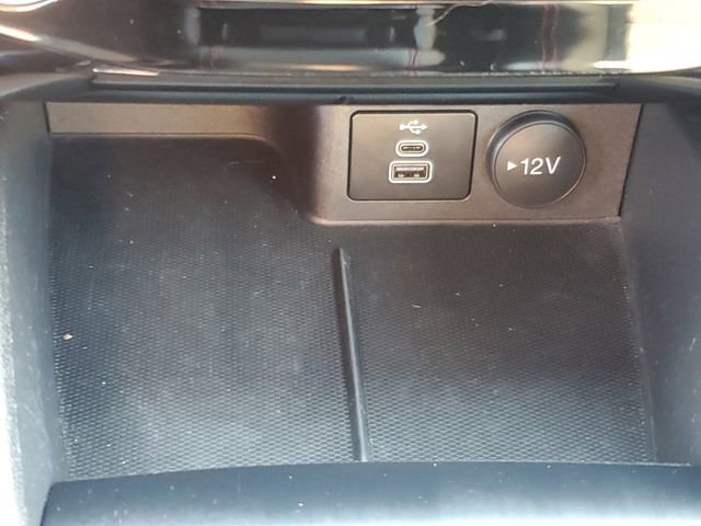 Certified 2024 Ford Escape ST-Line w/ Tech Pack #1 AWD/4WD image 22