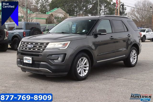 Certified 2017 Ford Explorer XLT w/ Equipment Group 201A image 1