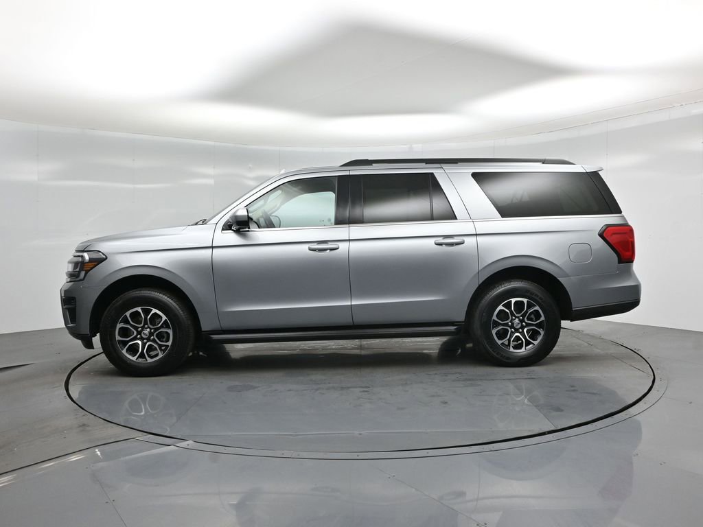 Certified 2024 Ford Expedition Max XLT image 32