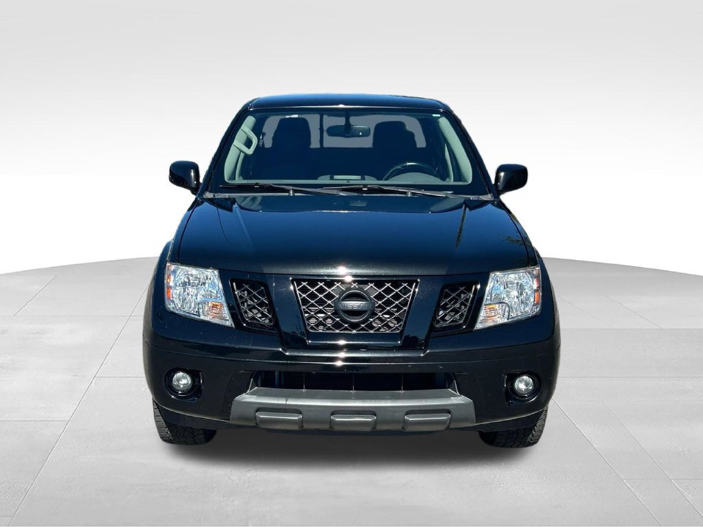 Used 2020 Nissan Frontier SV w/ Midnight Edition Floor Mats RWD image 10