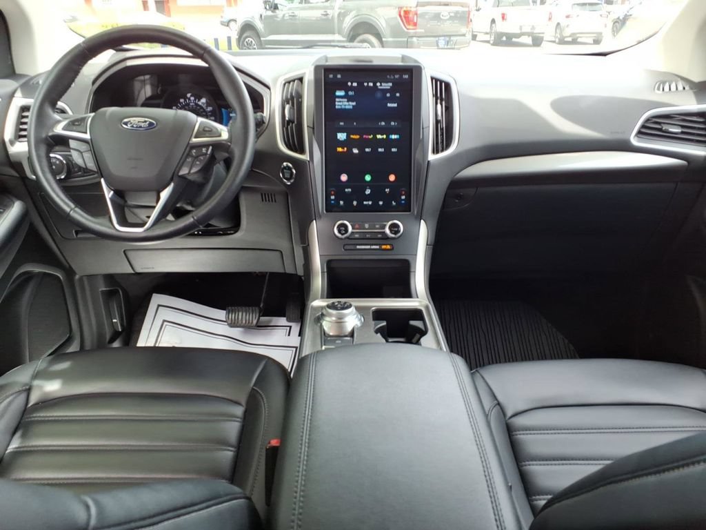 Certified 2023 Ford Edge SEL w/ Convenience Package AWD/4WD image 12