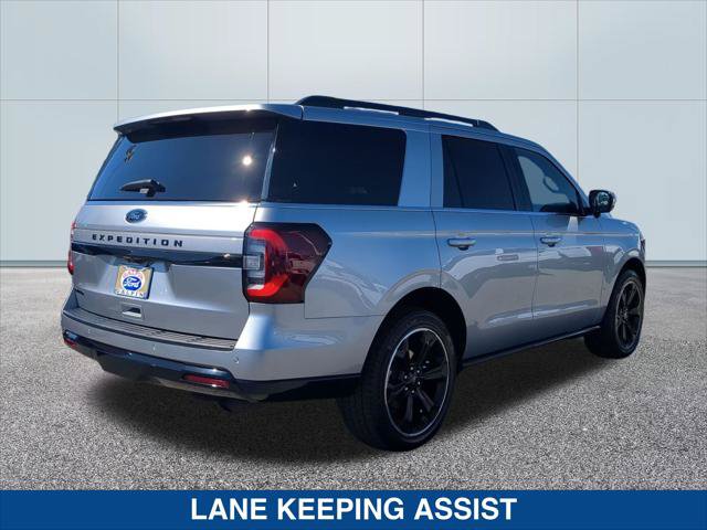 Certified 2023 Ford Expedition Limited AWD/4WD image 5