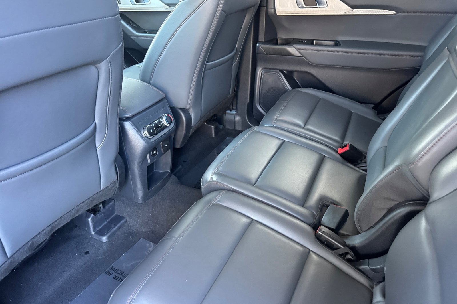 Certified 2026 Ford Explorer Active w/ Active Comfort Package AWD/4WD image 14