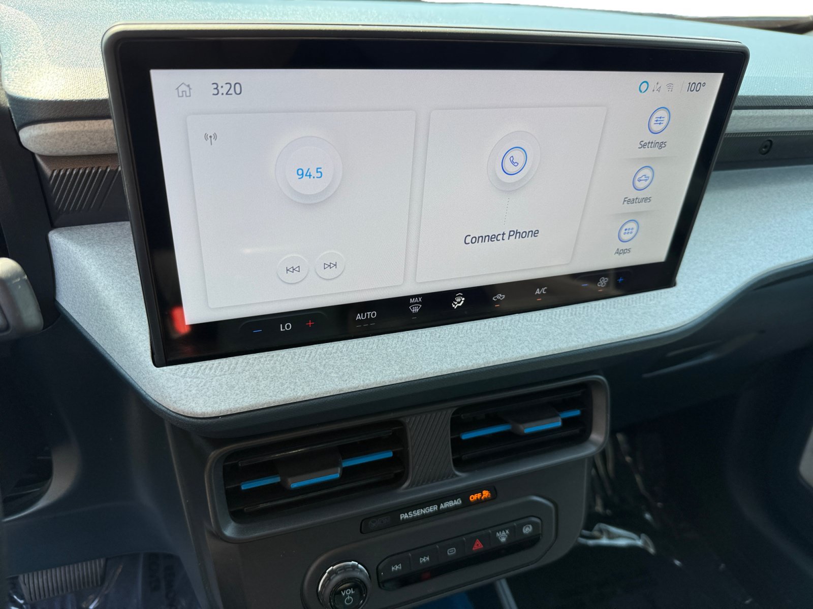 Certified 2026 Ford Maverick XLT FWD image 12