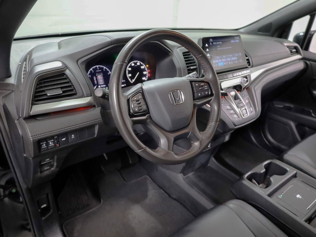 Used 2025 Honda Odyssey Sport-L image 23