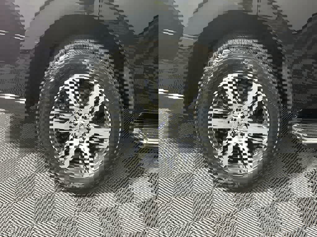 Certified 2023 Ford Expedition Limited image 29