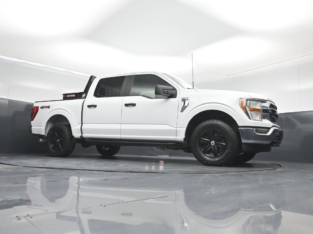 Certified 2022 Ford F150 XLT w/ Trailer Tow Package AWD/4WD image 3