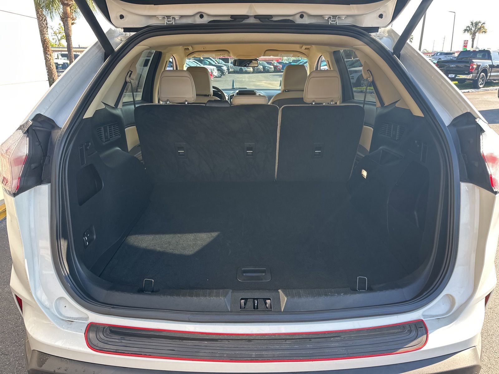 Certified 2024 Ford Edge SEL w/ Convenience Package image 12