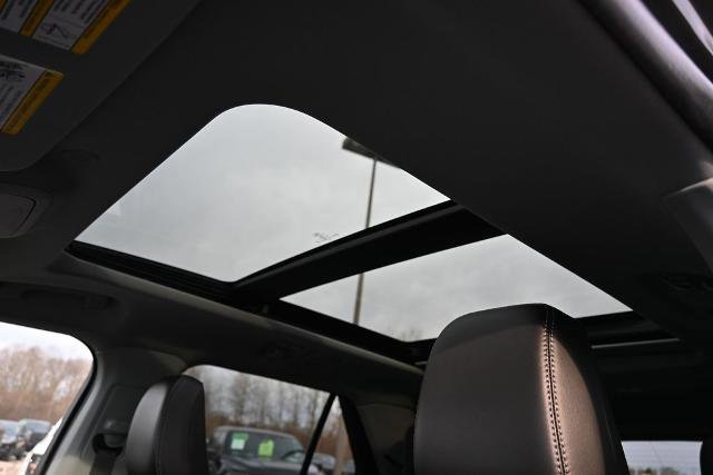 Certified 2023 Ford Explorer XLT w/ Equipment Group 202A image 18