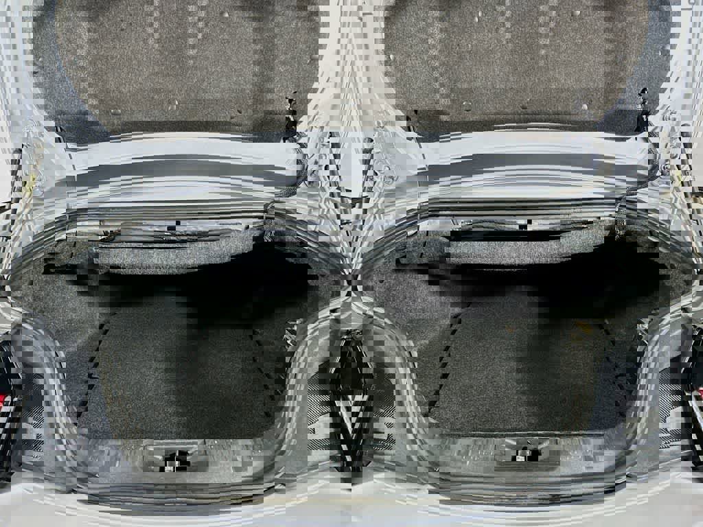 Certified 2024 Ford Mustang Premium image 18