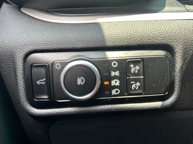 Certified 2023 Ford Explorer XLT w/ Equipment Group 202A AWD/4WD image 24