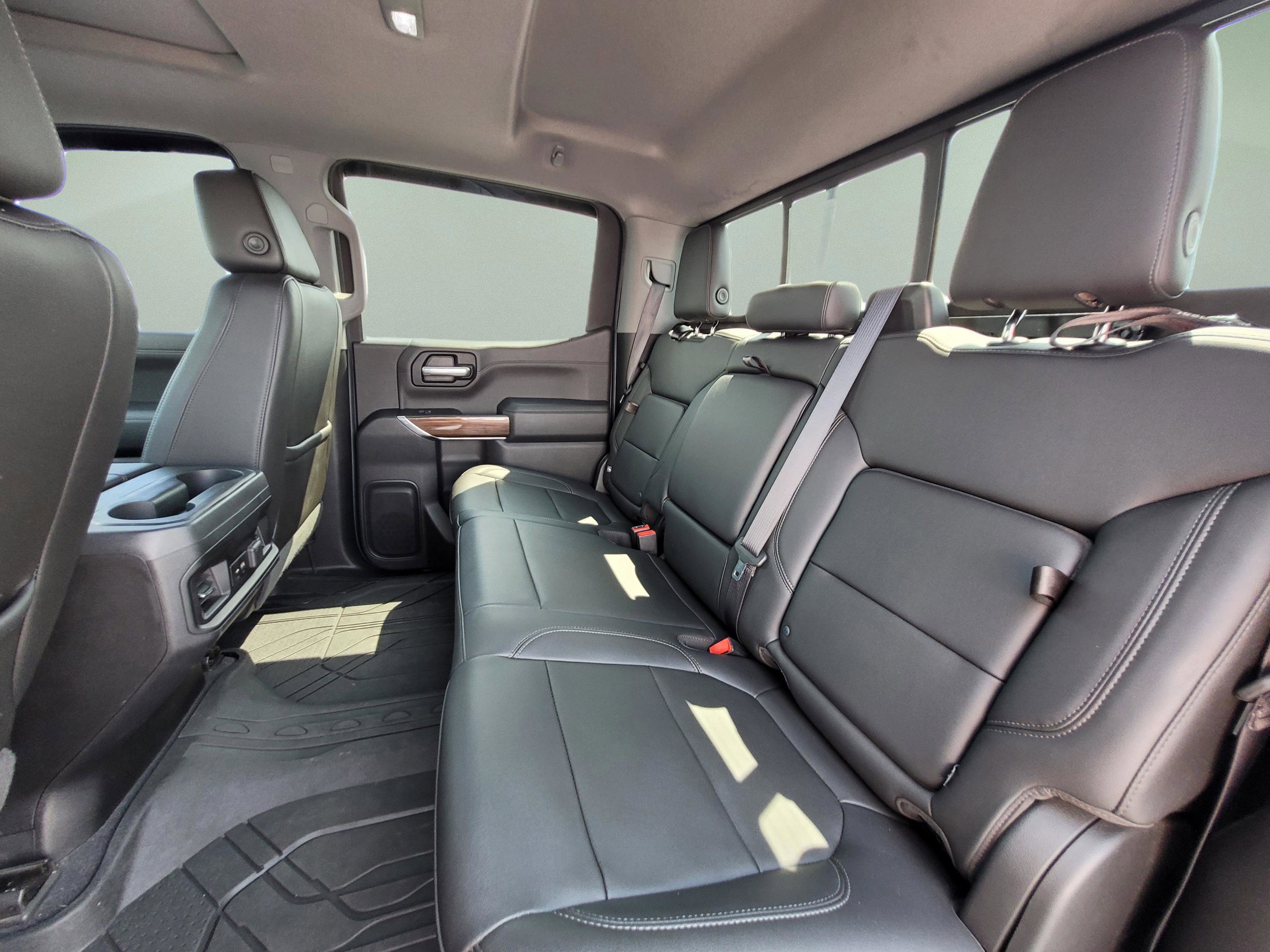 Used 2019 Chevrolet Silverado 1500 LT Trail Boss AWD/4WD image 17