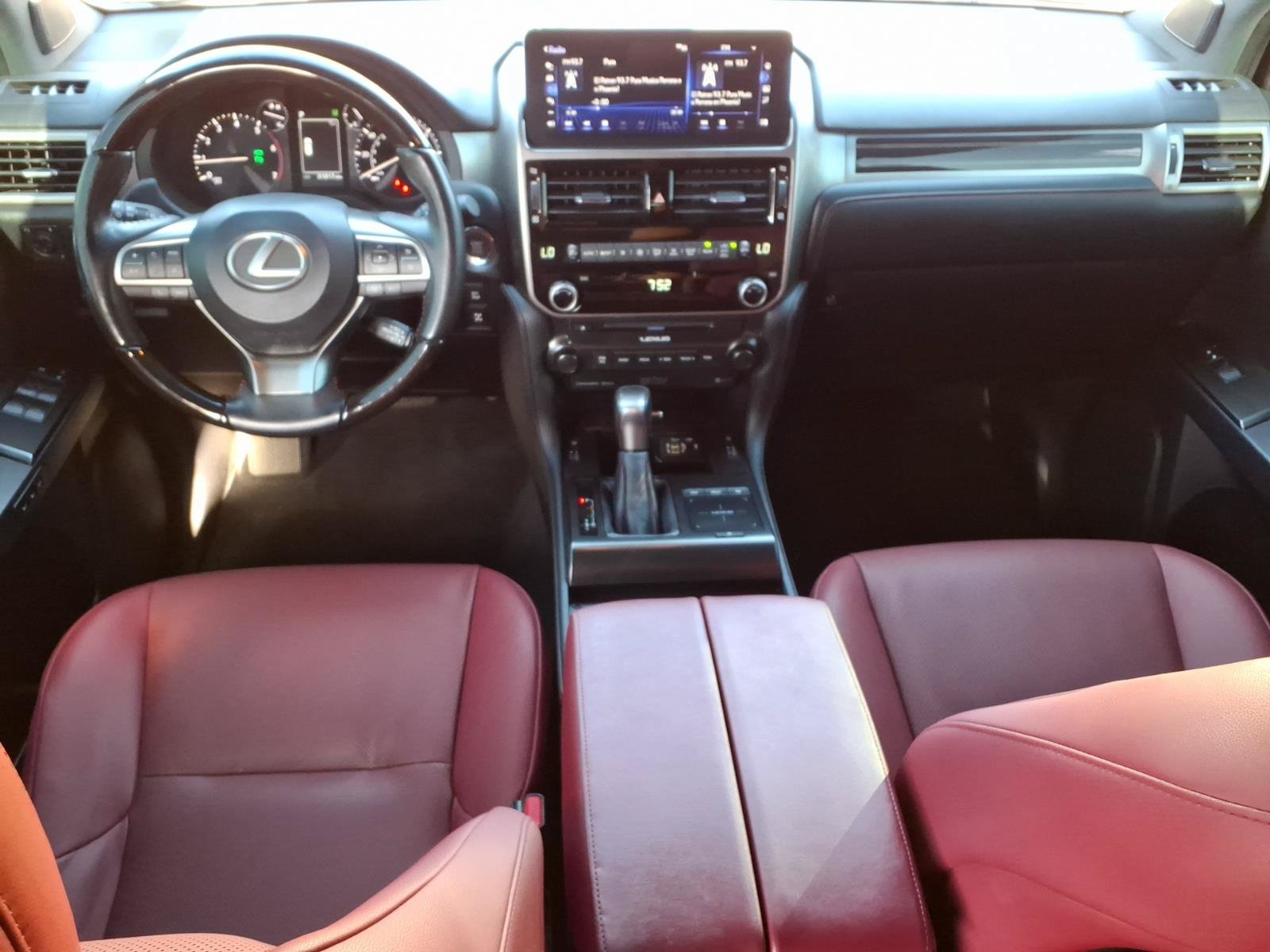 Used 2023 Lexus GX 460 Premium w/ Accessory Package AWD/4WD image 20